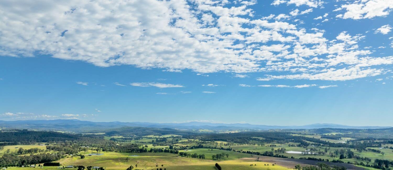 MOUNTAIN RANGES TO THE NORTH